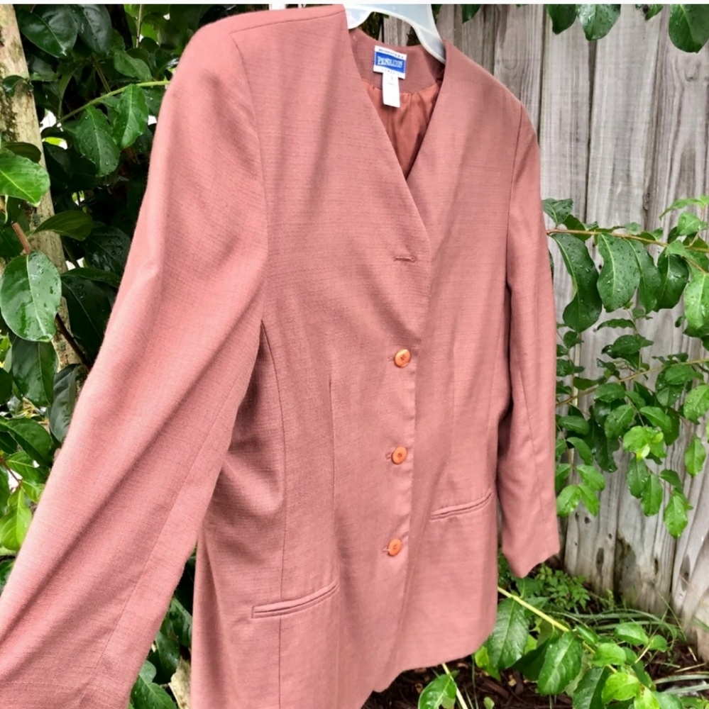 Pendleton, Women's Blazer in Rose Brown - Picture 7 of 9